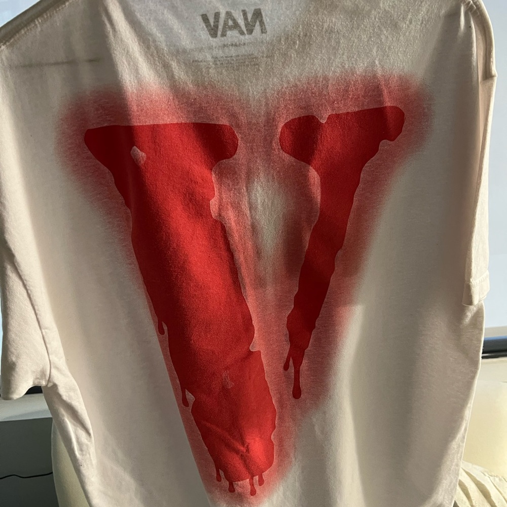 VLone “Bad Habits” x Nav Tee Sz XL
